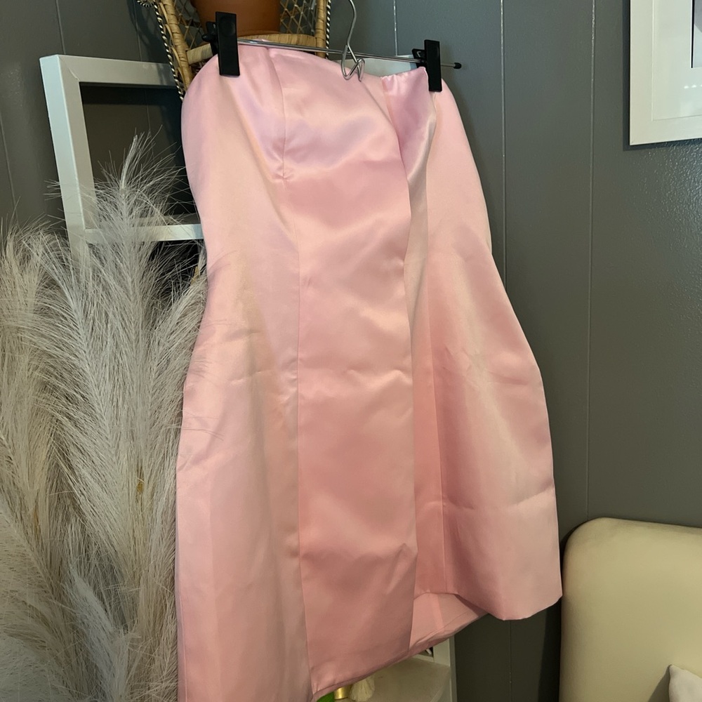 Commense Asymmetrical Pink Dress with Gold Accents - Picture 3 of 5
